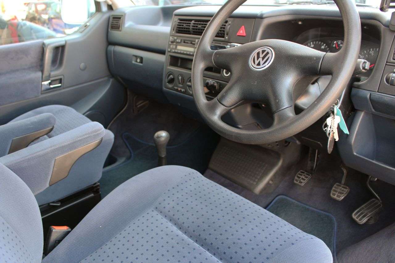 2002 VOLKSWAGEN CARAVELLE 2002 VOLKSWAGEN CARAVELLE