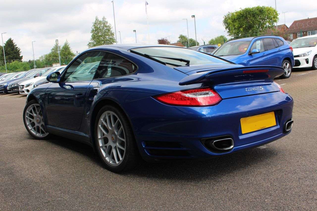 2010 PORSCHE 911 2010 PORSCHE 911