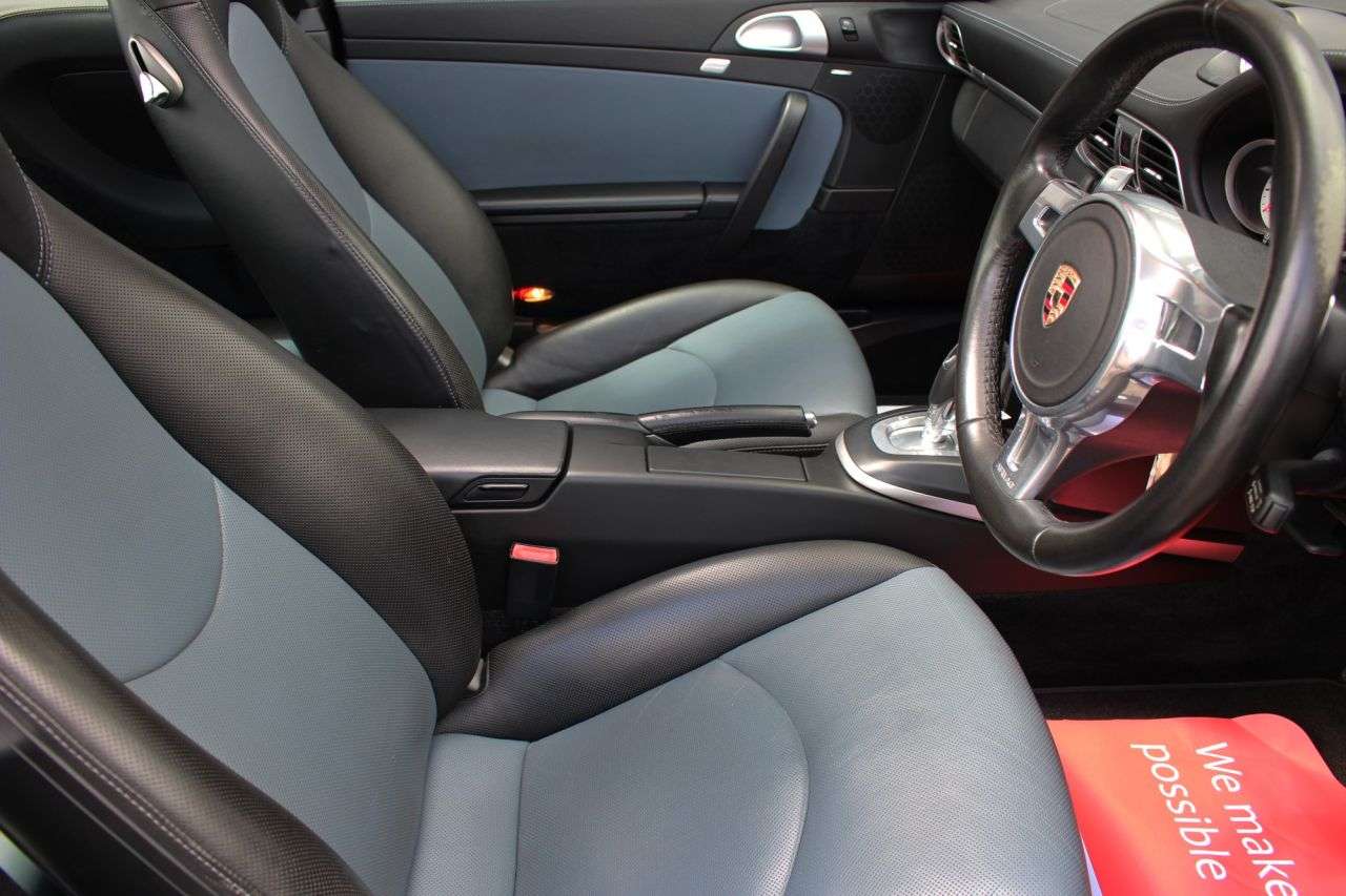 2010 PORSCHE 911 2010 PORSCHE 911