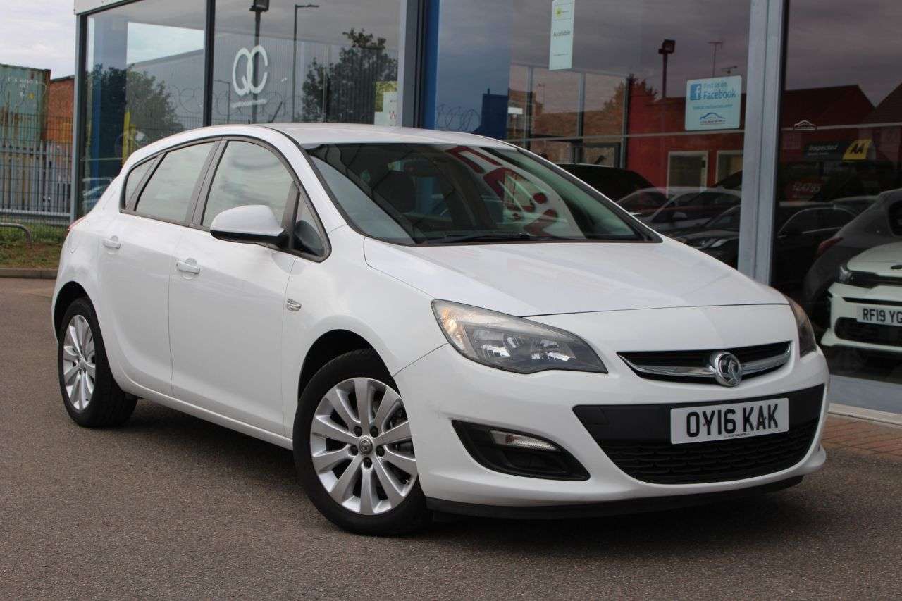 A 2016 VAUXHALL ASTRA 1.6 CDTI ECOFLEX S/S 5d 108 BHP ** CHEAP FAMILY CAR ** A 2016 VAUXHALL ASTRA 1.6 CDTI ECOFLEX S/S 5d 108 BHP ** CHEAP FAMILY CAR **