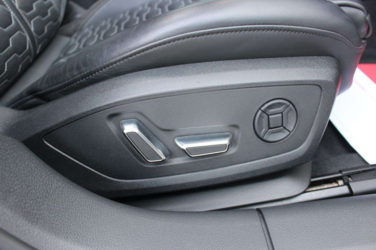 2020 AUDI A6 2020 AUDI A6