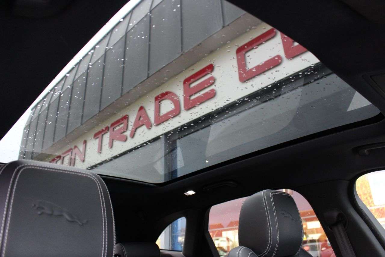 2021 JAGUAR F-PACE 2021 JAGUAR F-PACE