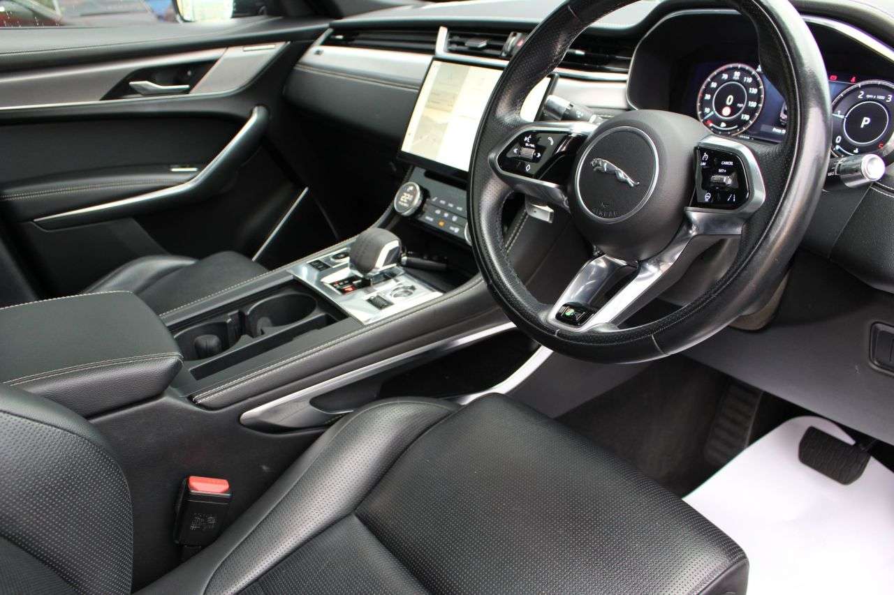 2021 JAGUAR F-PACE 2021 JAGUAR F-PACE