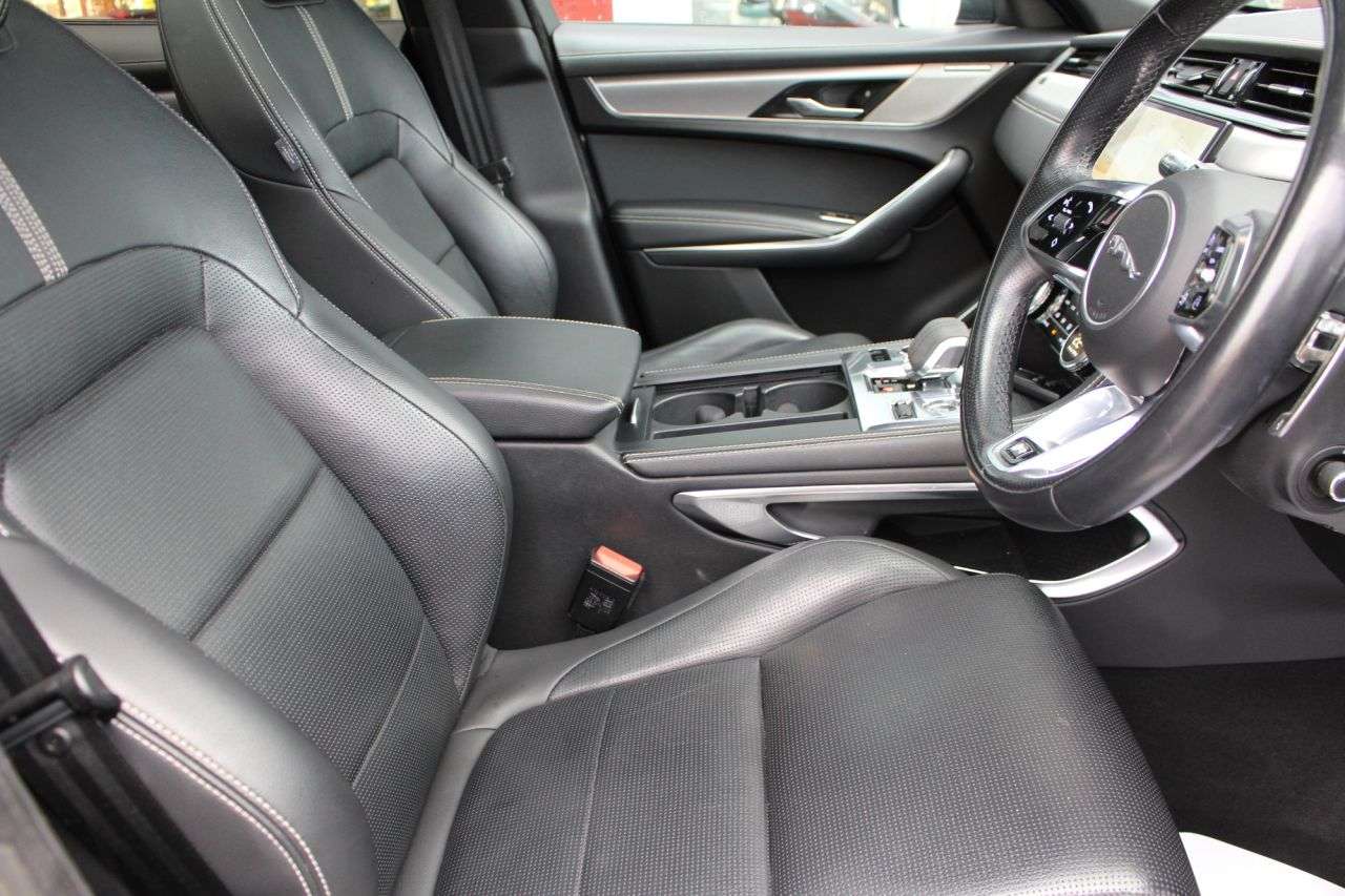 2021 JAGUAR F-PACE 2021 JAGUAR F-PACE