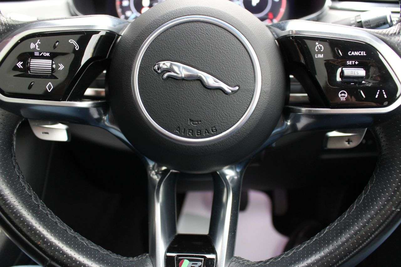 2021 JAGUAR F-PACE 2021 JAGUAR F-PACE