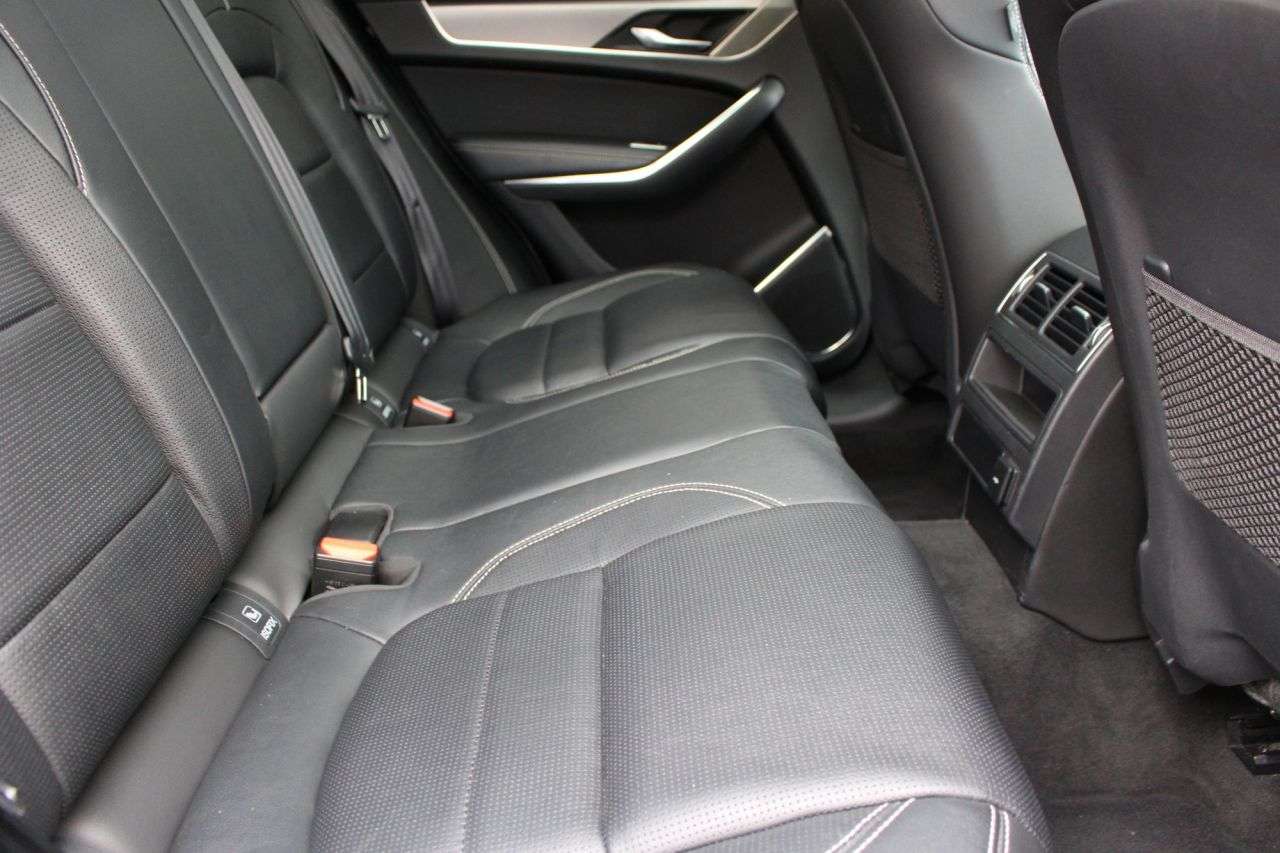 2021 JAGUAR F-PACE 2021 JAGUAR F-PACE