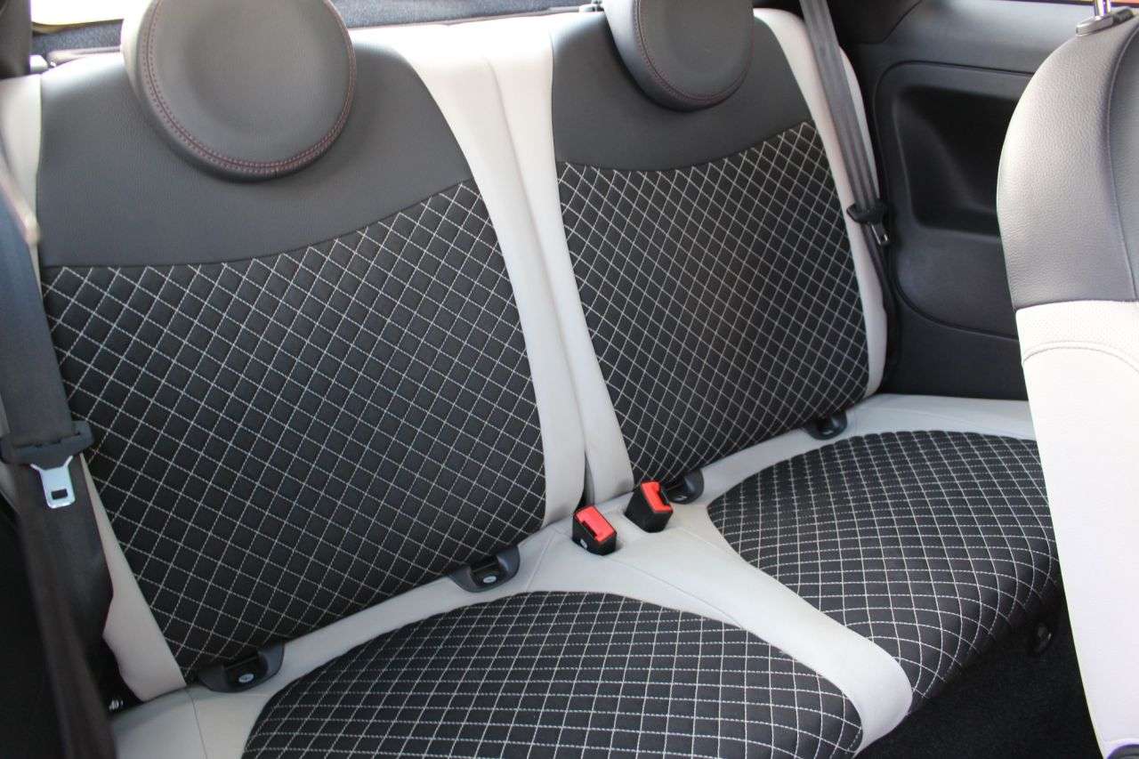 2020 FIAT 500 2020 FIAT 500