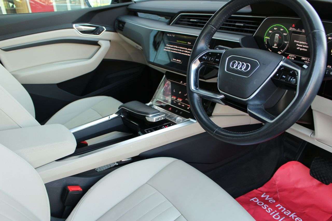 2019 AUDI E-TRON 2019 AUDI E-TRON