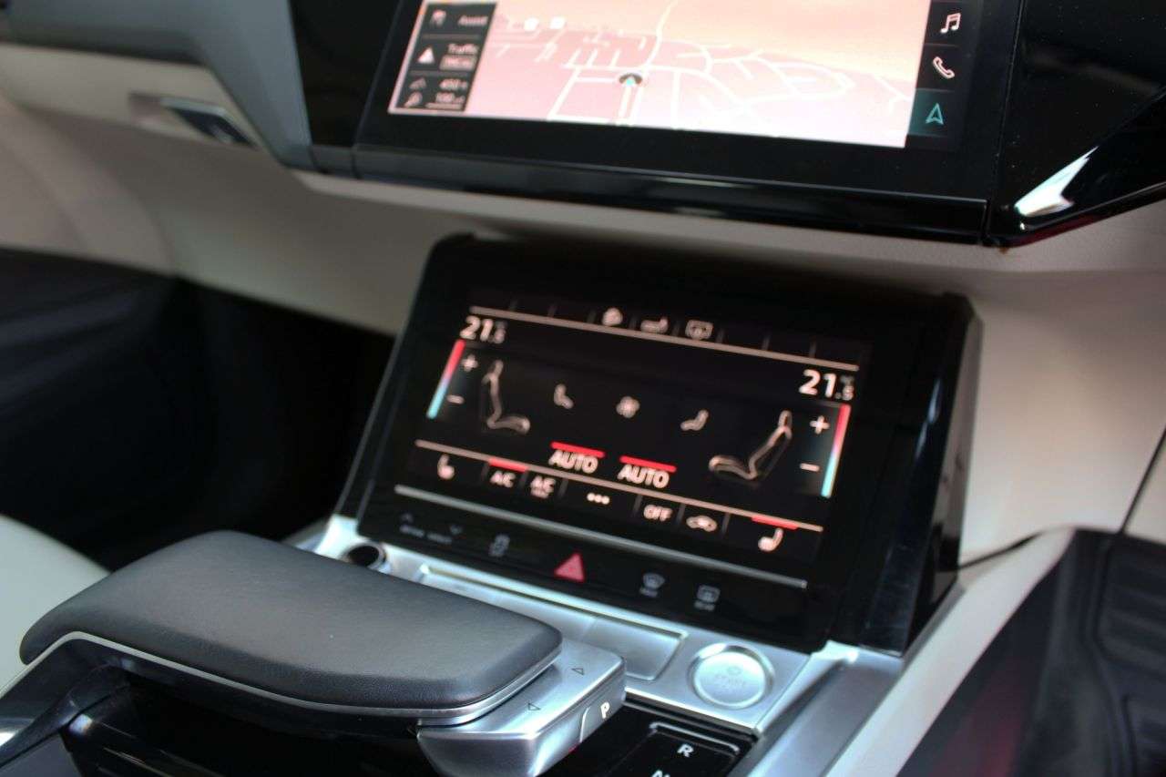 2019 AUDI E-TRON 2019 AUDI E-TRON