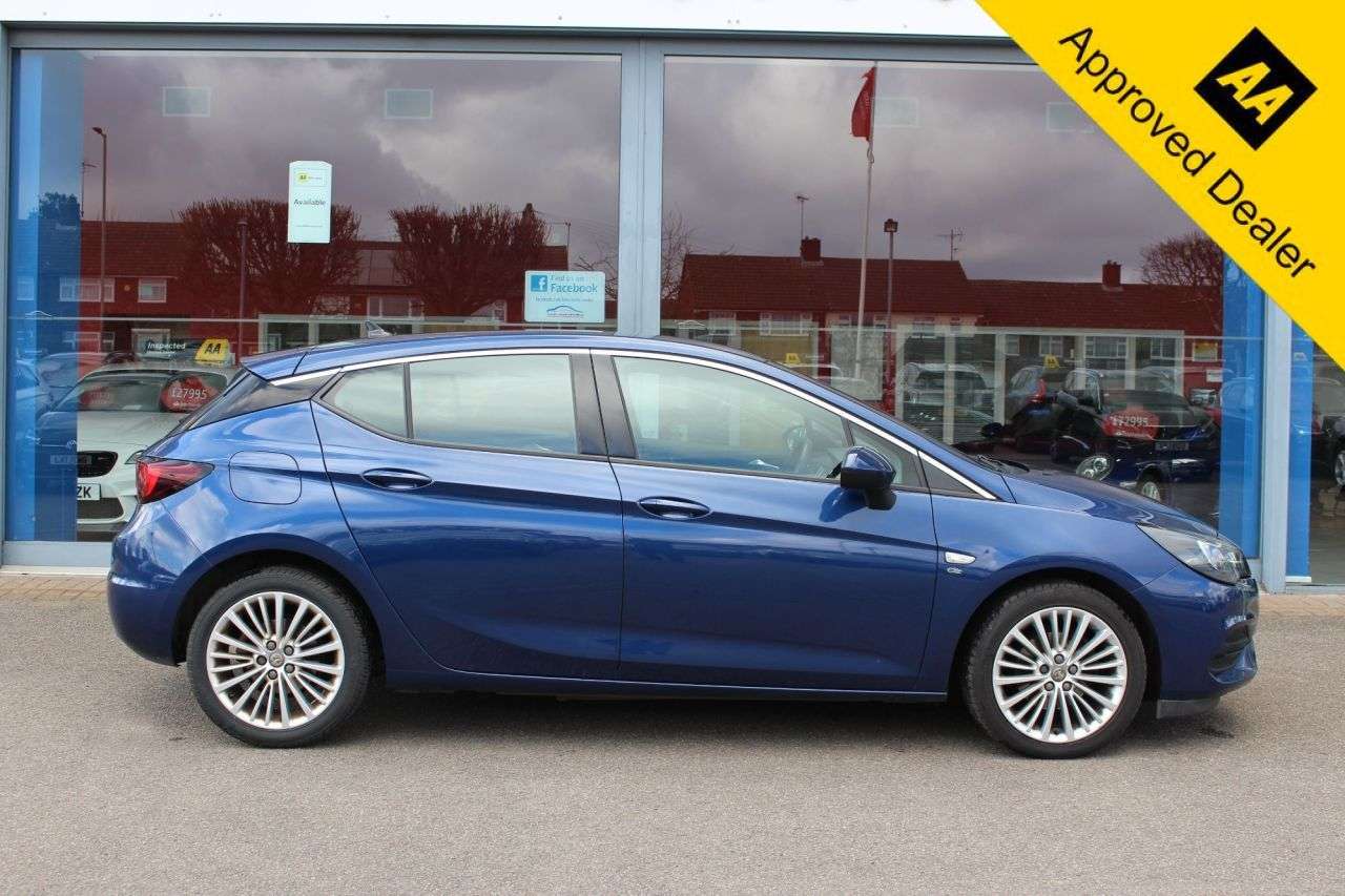 A 2020 VAUXHALL ASTRA 1.2 Turbo Elite Nav Hatchback 5dr Petrol Manual Euro 6 (s/s) (145 ps) CRUIS A 2020 VAUXHALL ASTRA 1.2 Turbo Elite Nav Hatchback 5dr Petrol Manual Euro 6 (s/s) (145 ps) CRUIS
