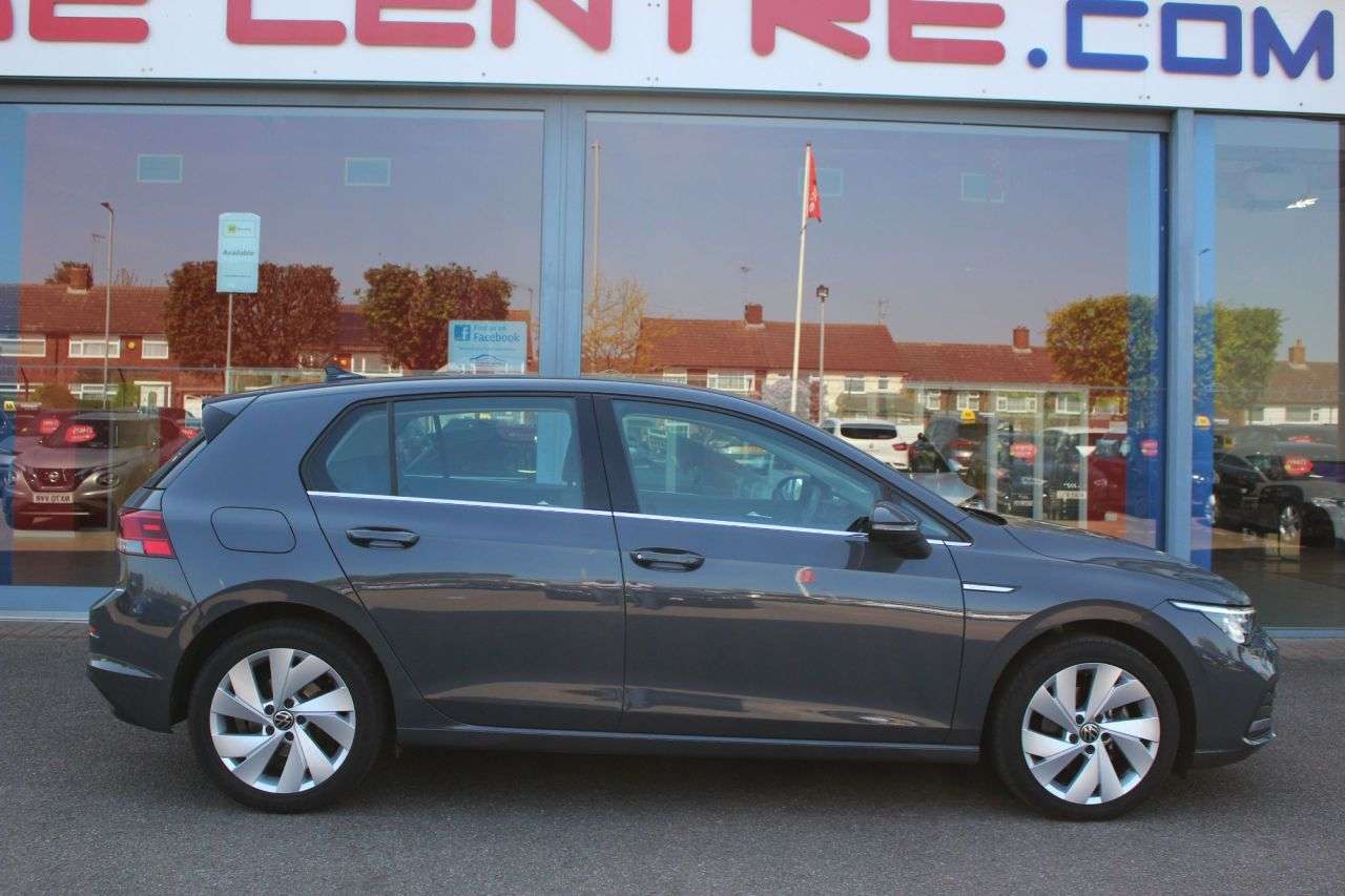 2022 VOLKSWAGEN GOLF 2022 VOLKSWAGEN GOLF