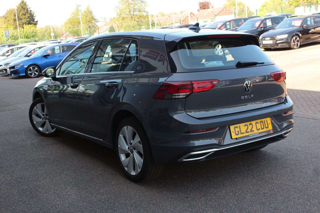 2022 VOLKSWAGEN GOLF 2022 VOLKSWAGEN GOLF