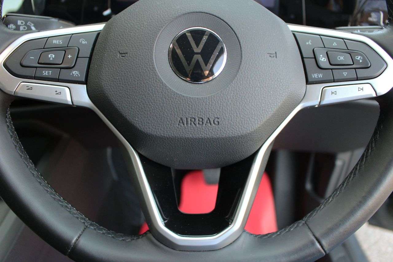 2022 VOLKSWAGEN GOLF 2022 VOLKSWAGEN GOLF