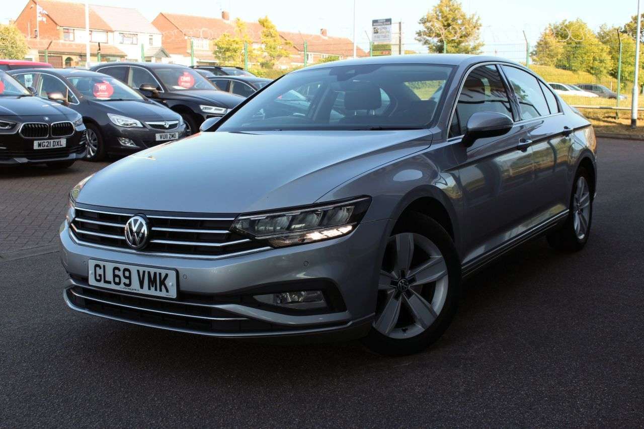 2019 VOLKSWAGEN PASSAT 2019 VOLKSWAGEN PASSAT