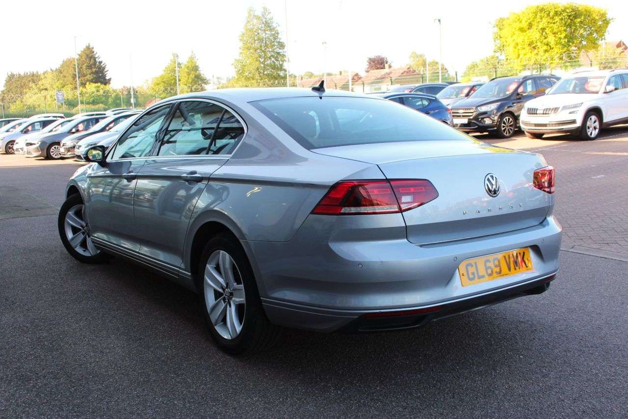 2019 VOLKSWAGEN PASSAT 2019 VOLKSWAGEN PASSAT