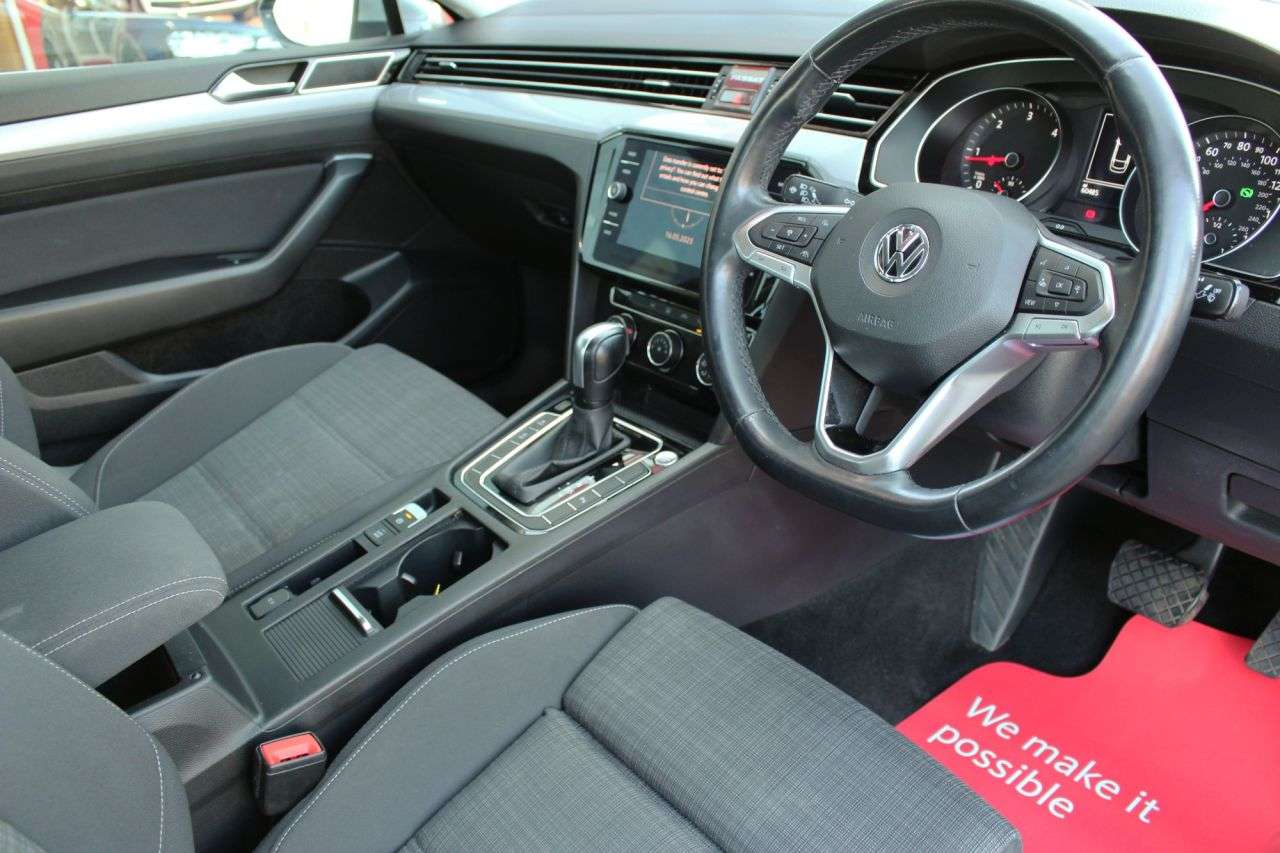 2019 VOLKSWAGEN PASSAT 2019 VOLKSWAGEN PASSAT