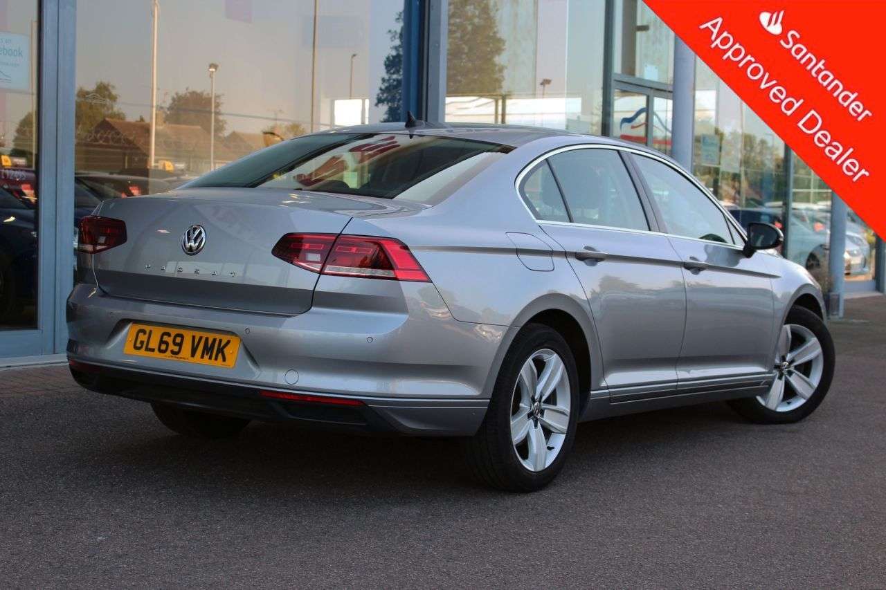 2019 VOLKSWAGEN PASSAT 2019 VOLKSWAGEN PASSAT