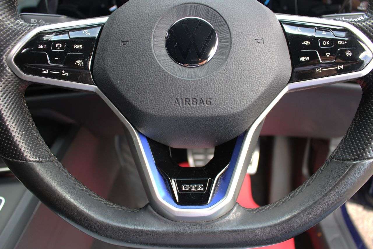 2021 VOLKSWAGEN GOLF 2021 VOLKSWAGEN GOLF