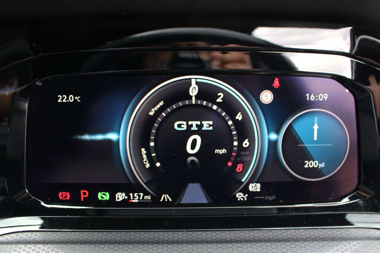 2021 VOLKSWAGEN GOLF 2021 VOLKSWAGEN GOLF