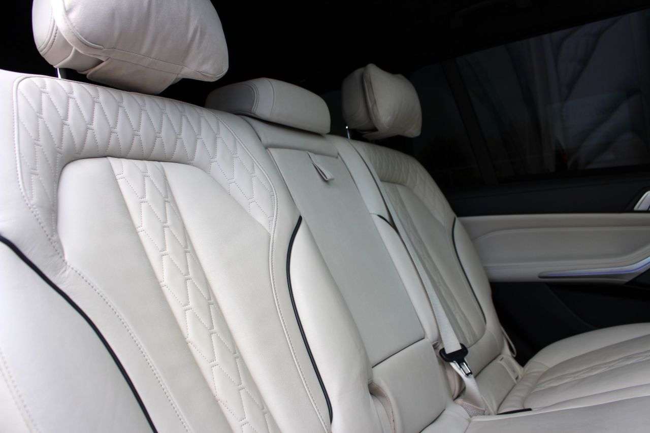 2020 BMW X7 2020 BMW X7