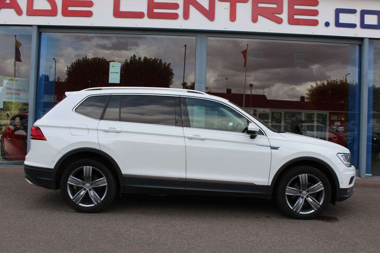 2019 VOLKSWAGEN TIGUAN ALLSPACE 2019 VOLKSWAGEN TIGUAN ALLSPACE