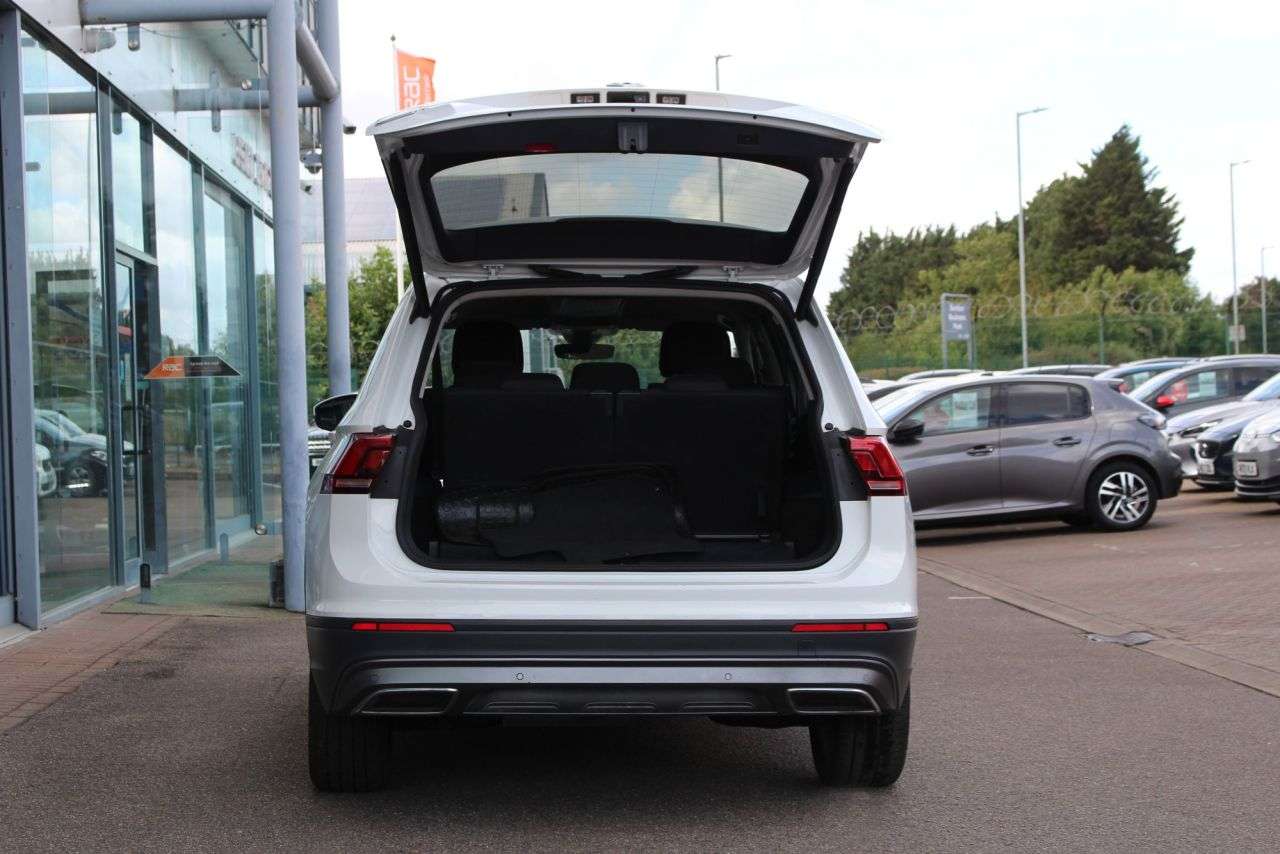 2019 VOLKSWAGEN TIGUAN ALLSPACE 2019 VOLKSWAGEN TIGUAN ALLSPACE