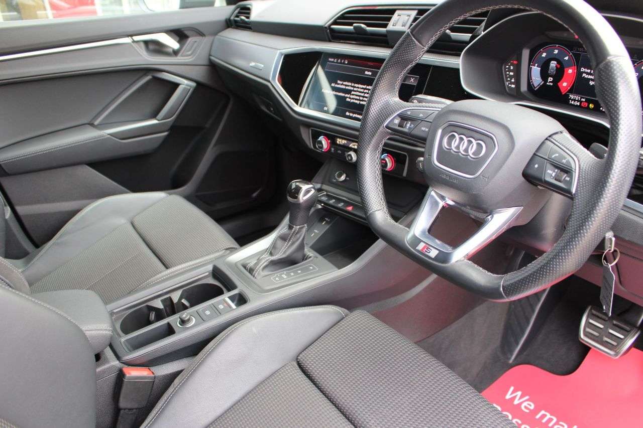 2021 AUDI Q3 2021 AUDI Q3