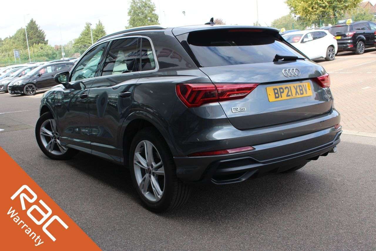 2021 AUDI Q3 2021 AUDI Q3