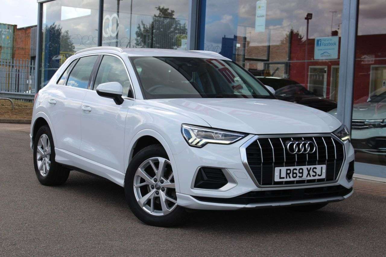 2019 AUDI Q3 2019 AUDI Q3