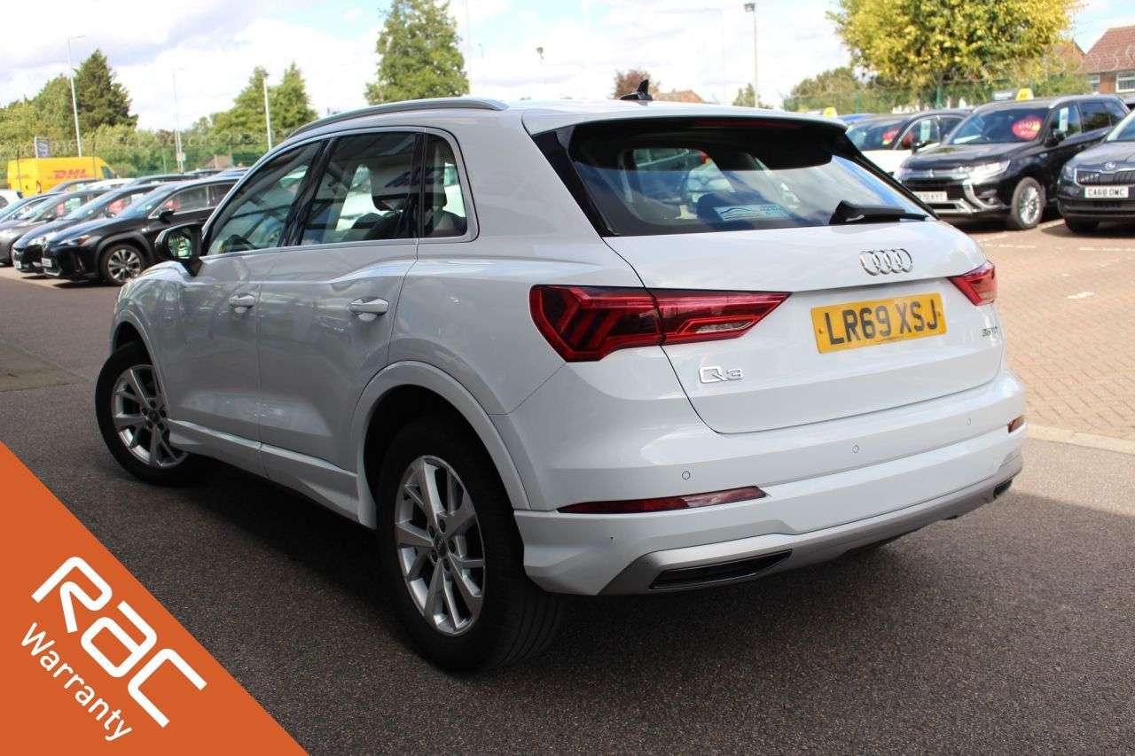 2019 AUDI Q3 2019 AUDI Q3