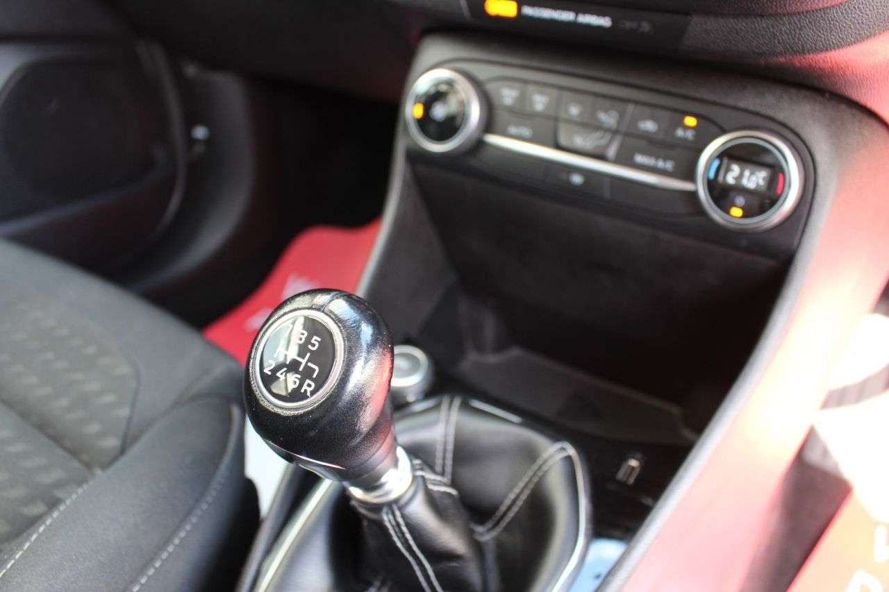 2018 FORD FIESTA 2018 FORD FIESTA