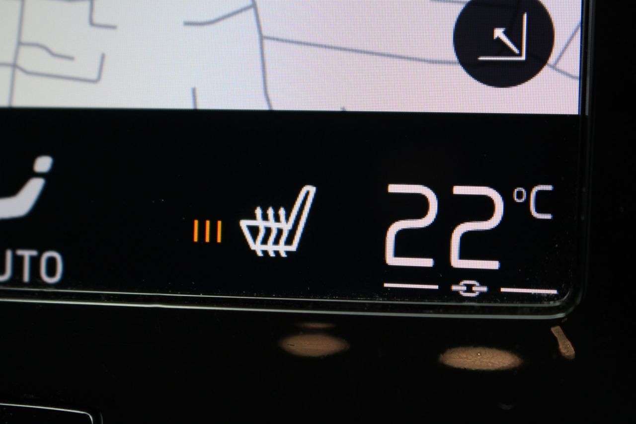 2019 VOLVO XC40 2019 VOLVO XC40