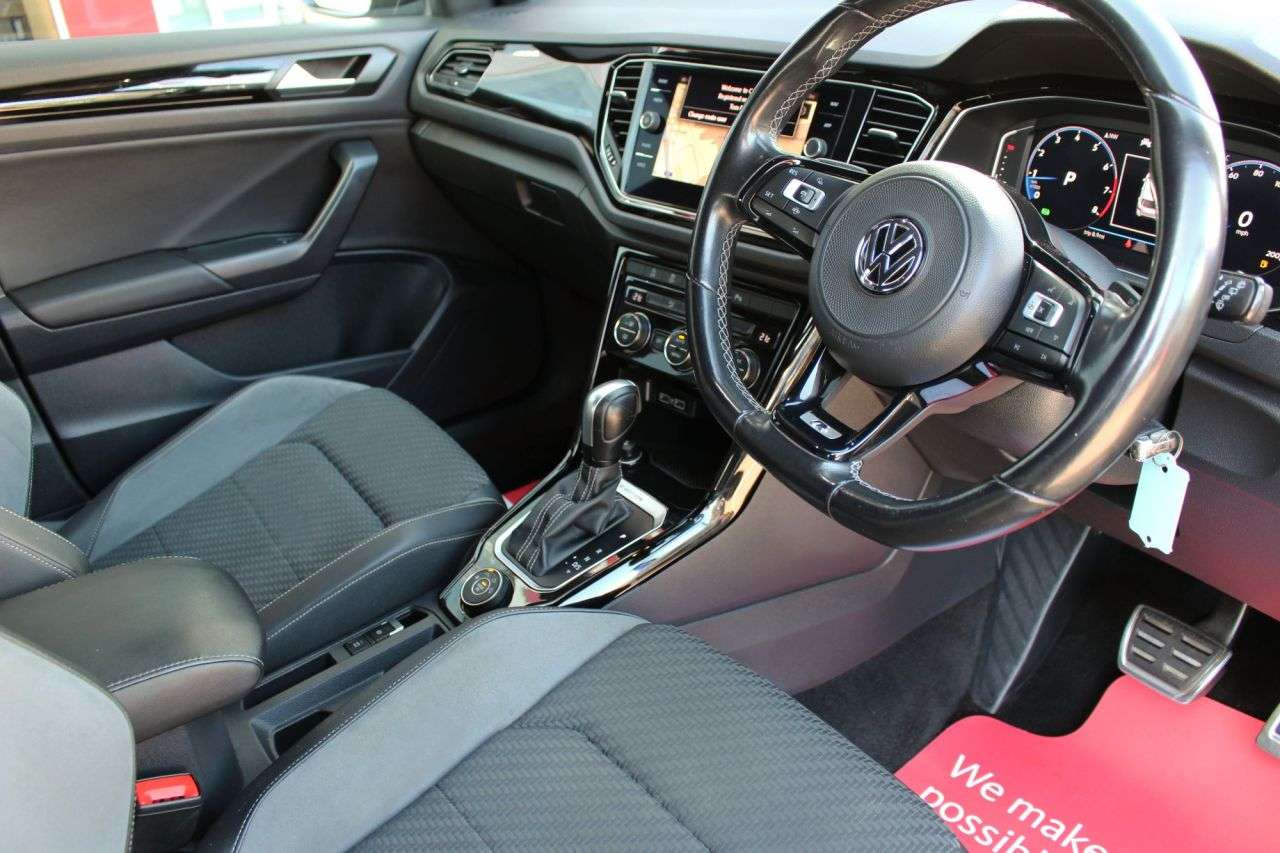 2020 VOLKSWAGEN T-ROC 2020 VOLKSWAGEN T-ROC