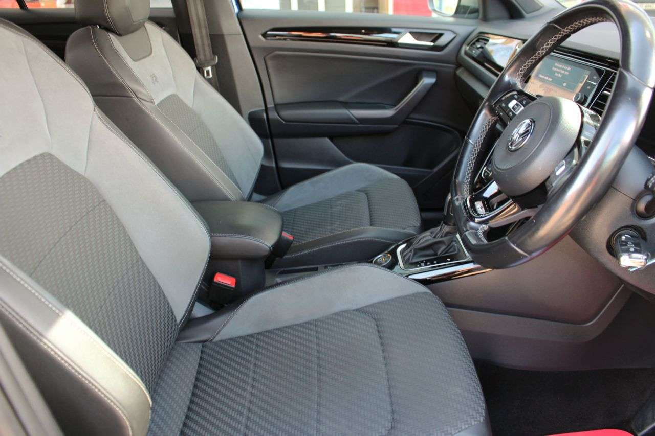 2020 VOLKSWAGEN T-ROC 2020 VOLKSWAGEN T-ROC