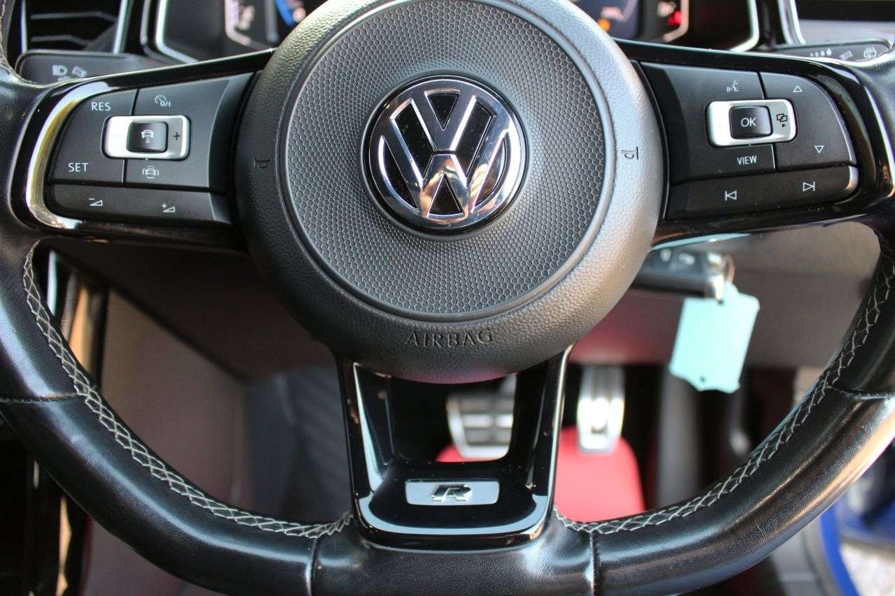 2020 VOLKSWAGEN T-ROC 2020 VOLKSWAGEN T-ROC