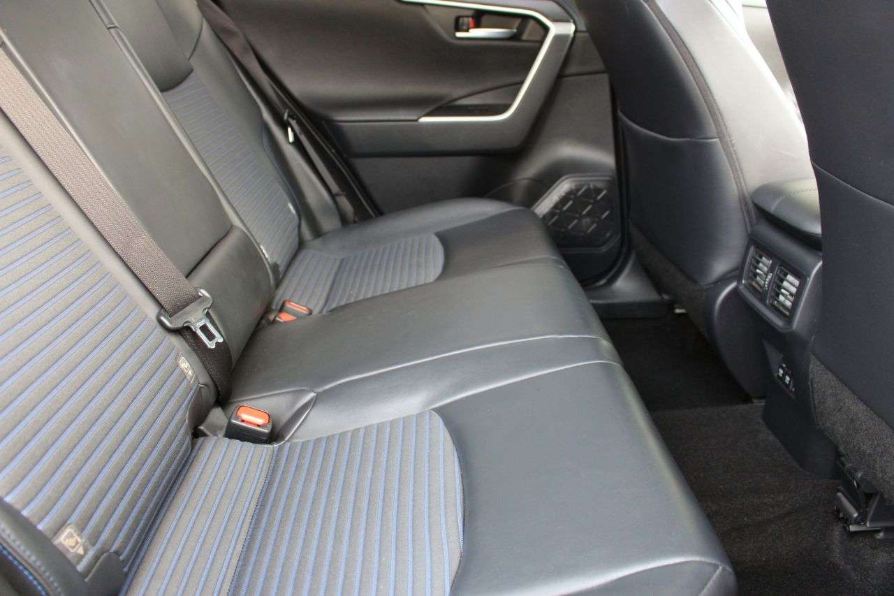 2020 TOYOTA RAV4 2020 TOYOTA RAV4