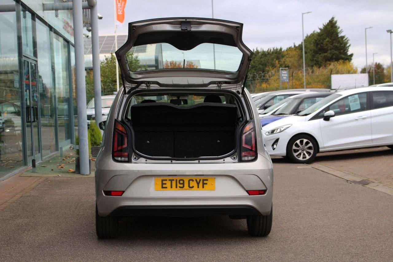 2019 VOLKSWAGEN UP! 2019 VOLKSWAGEN UP!