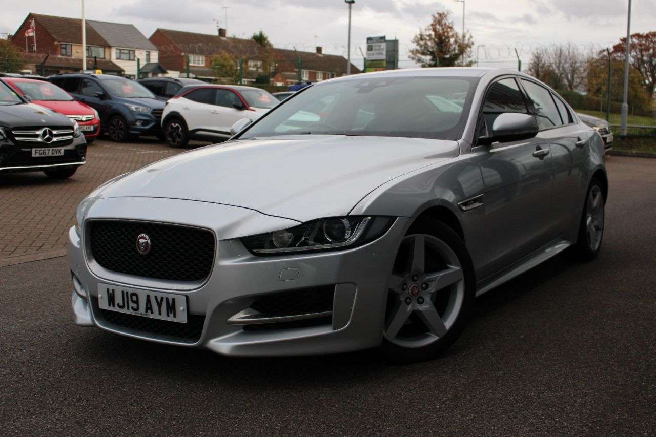 2019 JAGUAR XE 2019 JAGUAR XE