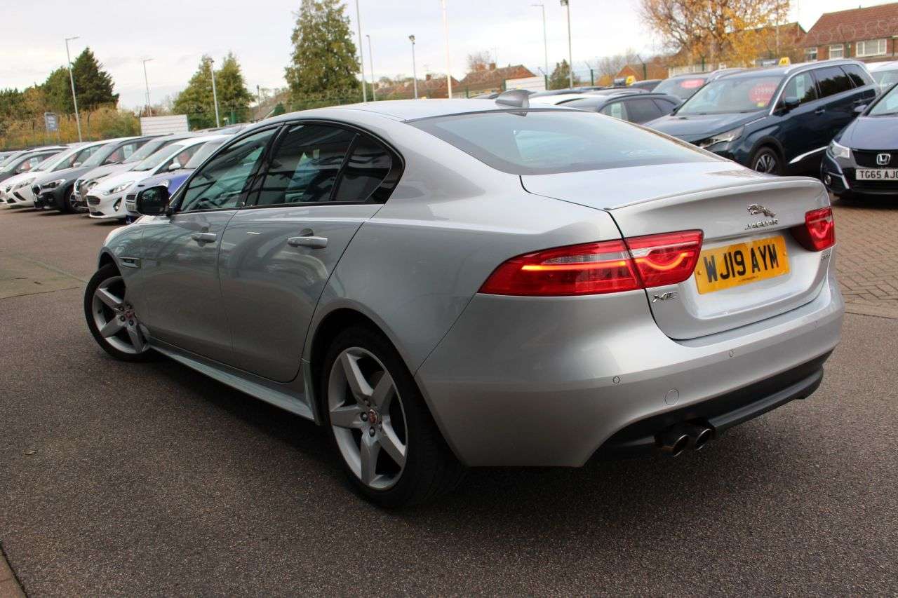 2019 JAGUAR XE 2019 JAGUAR XE