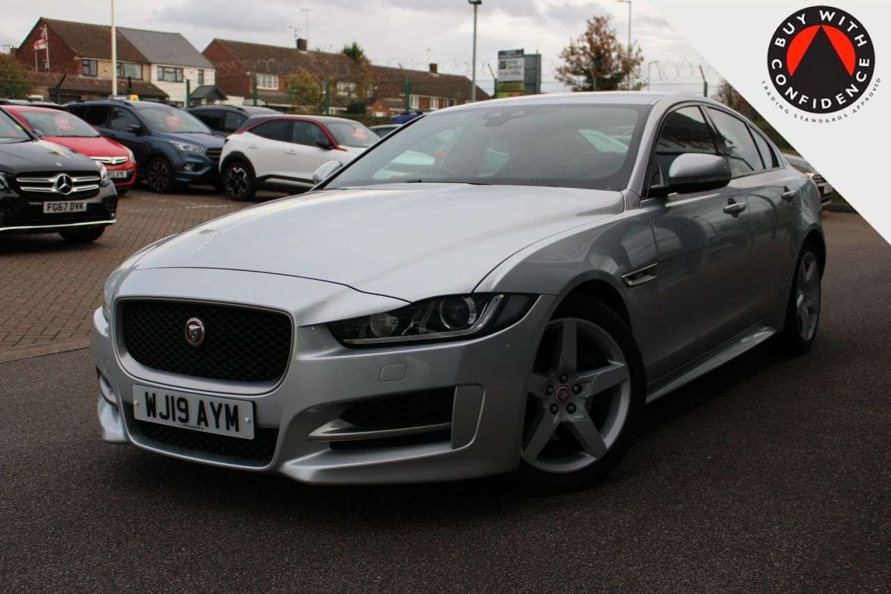 2019 JAGUAR XE 2019 JAGUAR XE
