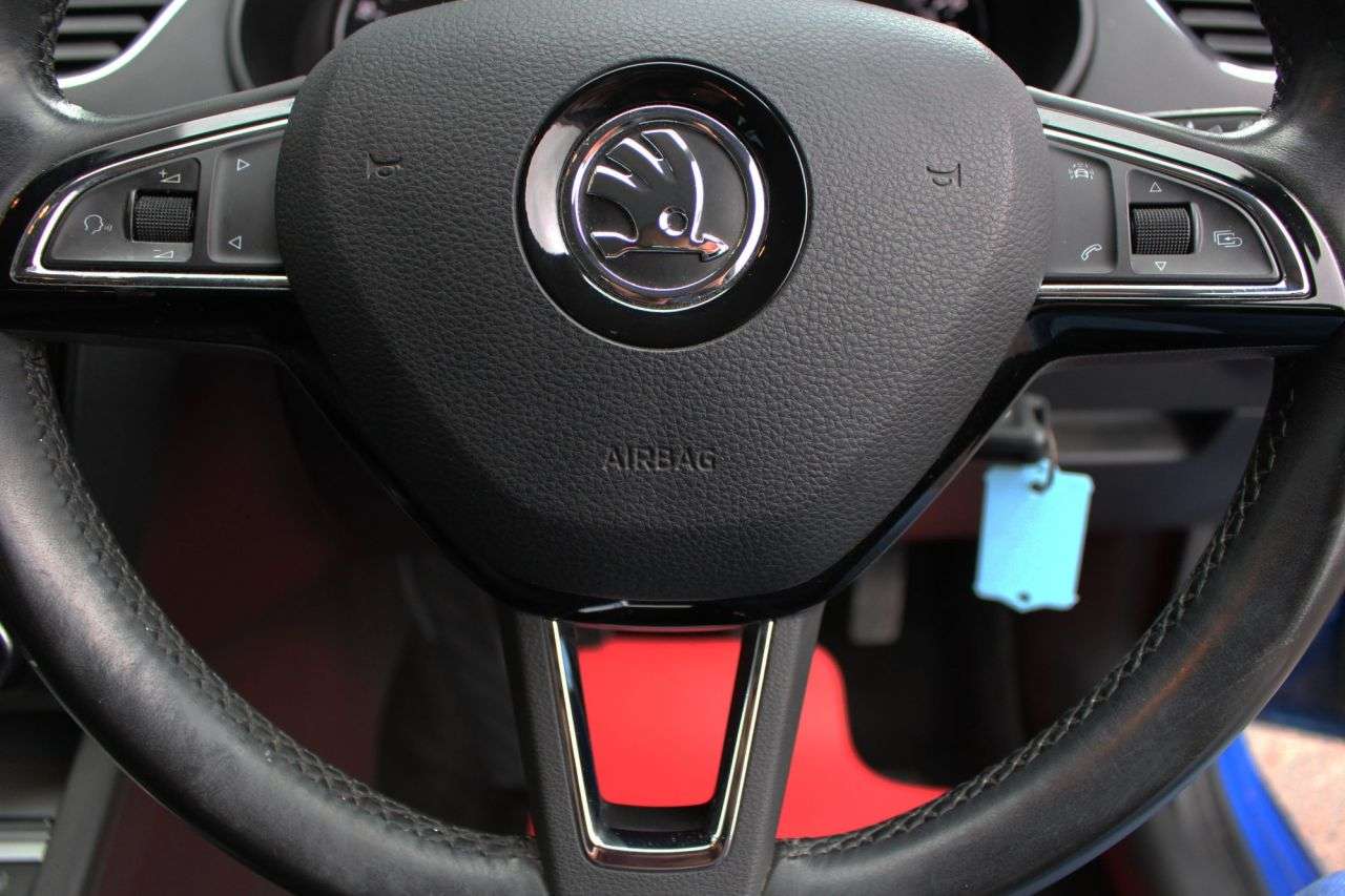 2015 SKODA OCTAVIA 2015 SKODA OCTAVIA