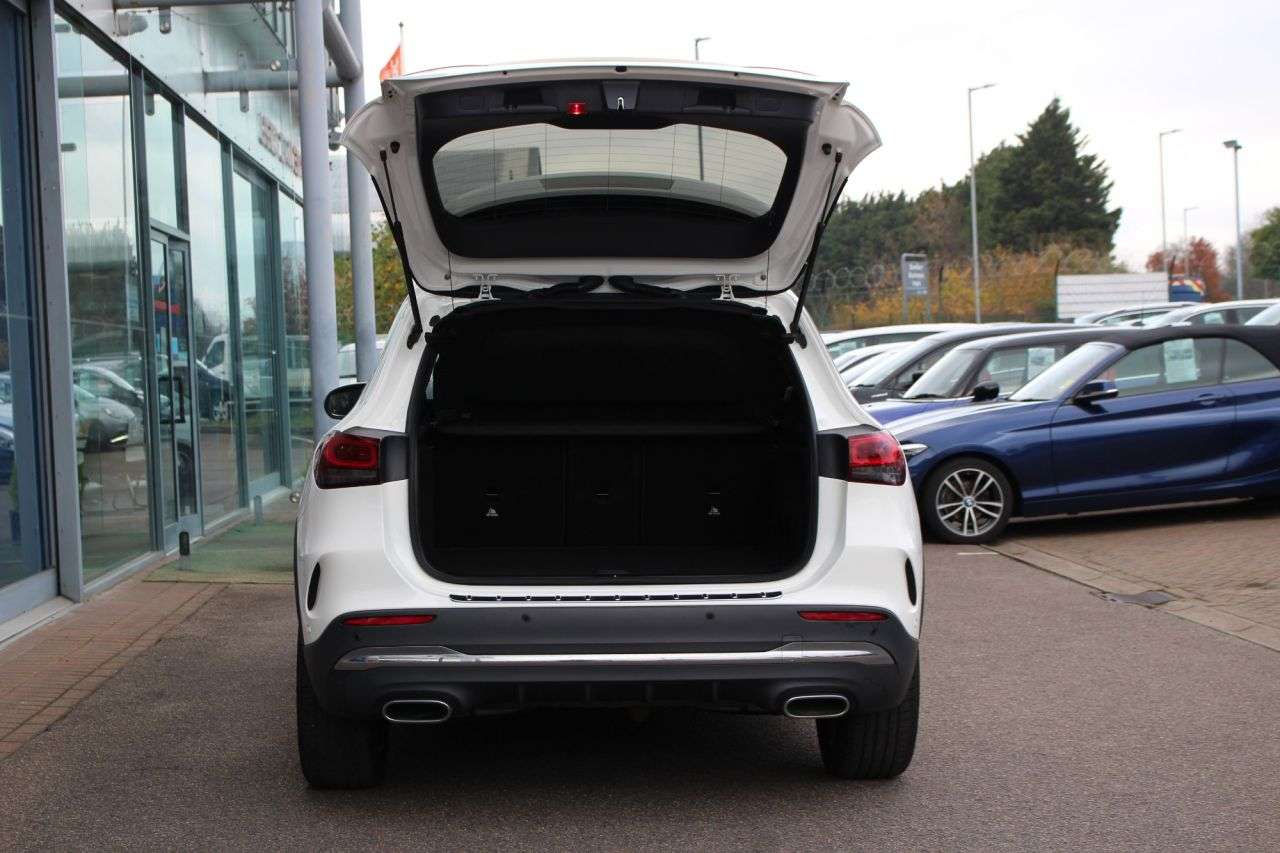 2021 MERCEDES-BENZ GLA 2021 MERCEDES-BENZ GLA