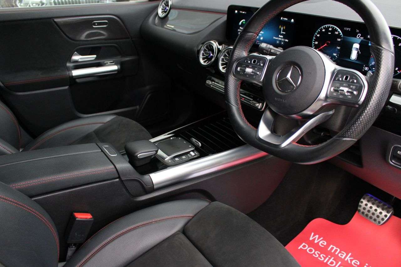 2021 MERCEDES-BENZ GLA 2021 MERCEDES-BENZ GLA