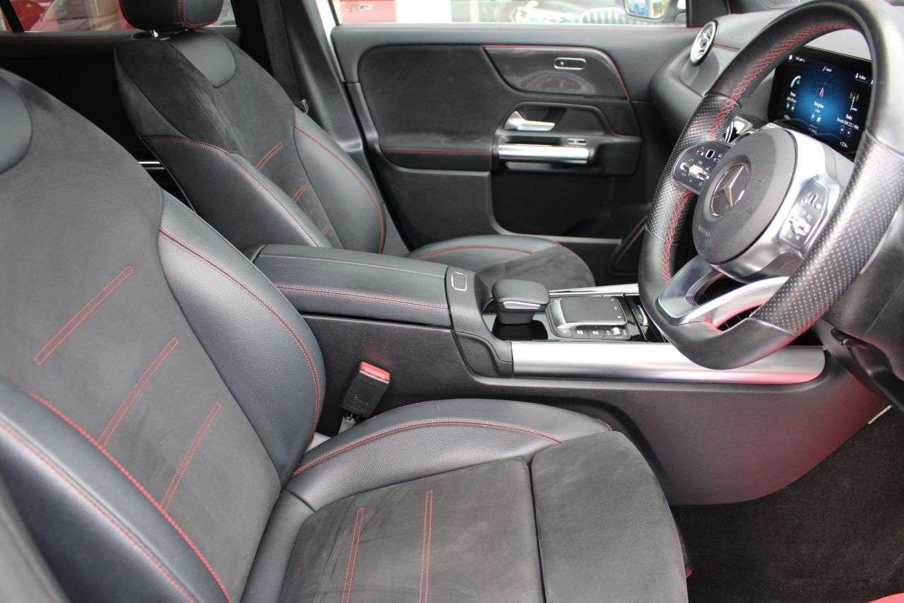 2021 MERCEDES-BENZ GLA 2021 MERCEDES-BENZ GLA