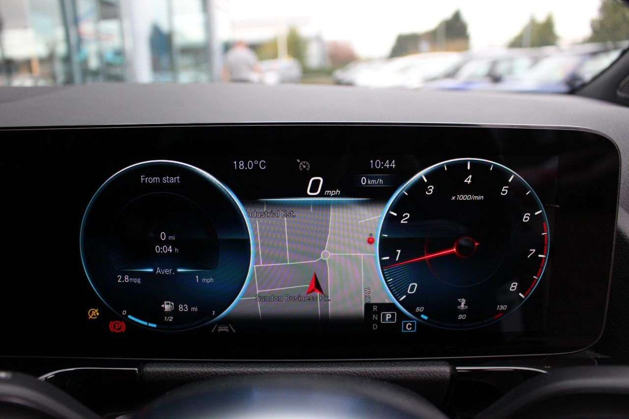 2021 MERCEDES-BENZ GLA 2021 MERCEDES-BENZ GLA