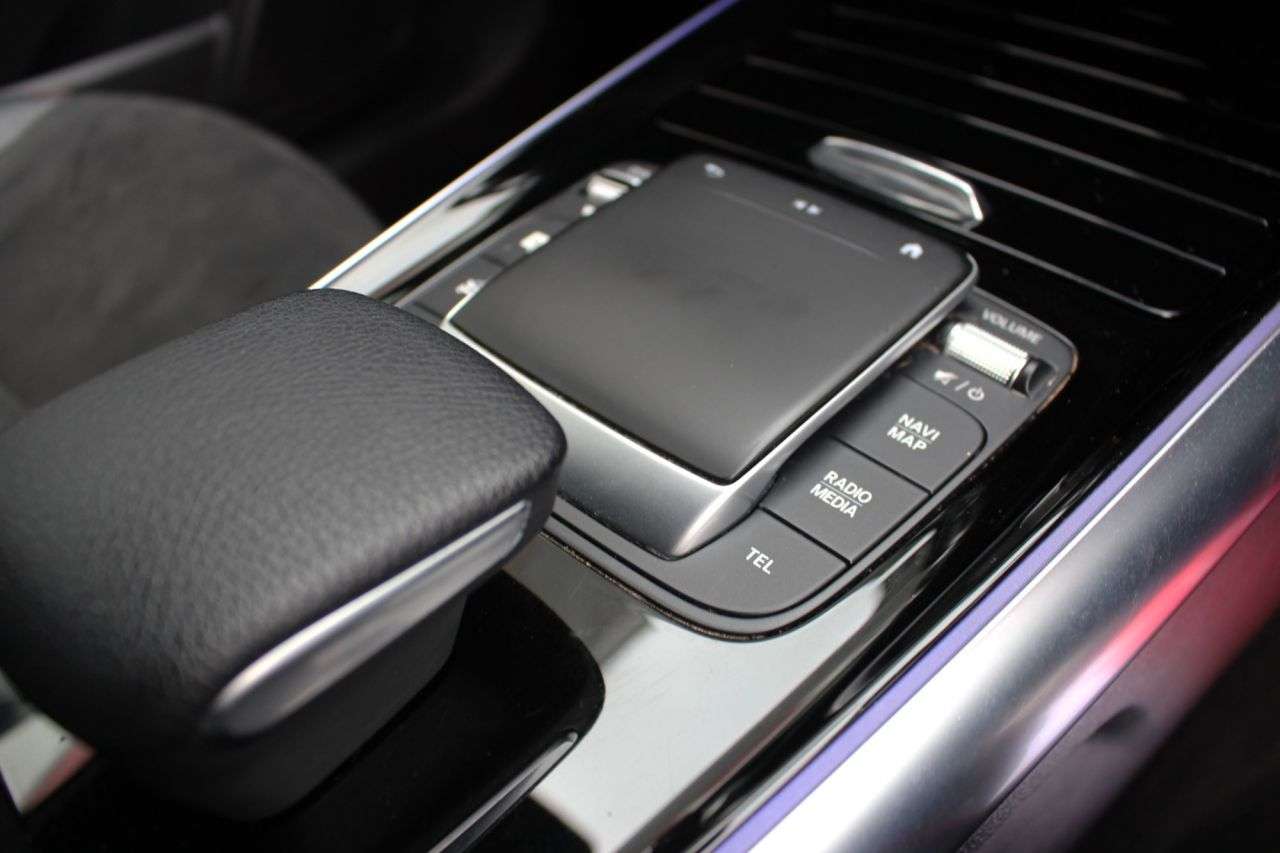 2021 MERCEDES-BENZ GLA 2021 MERCEDES-BENZ GLA