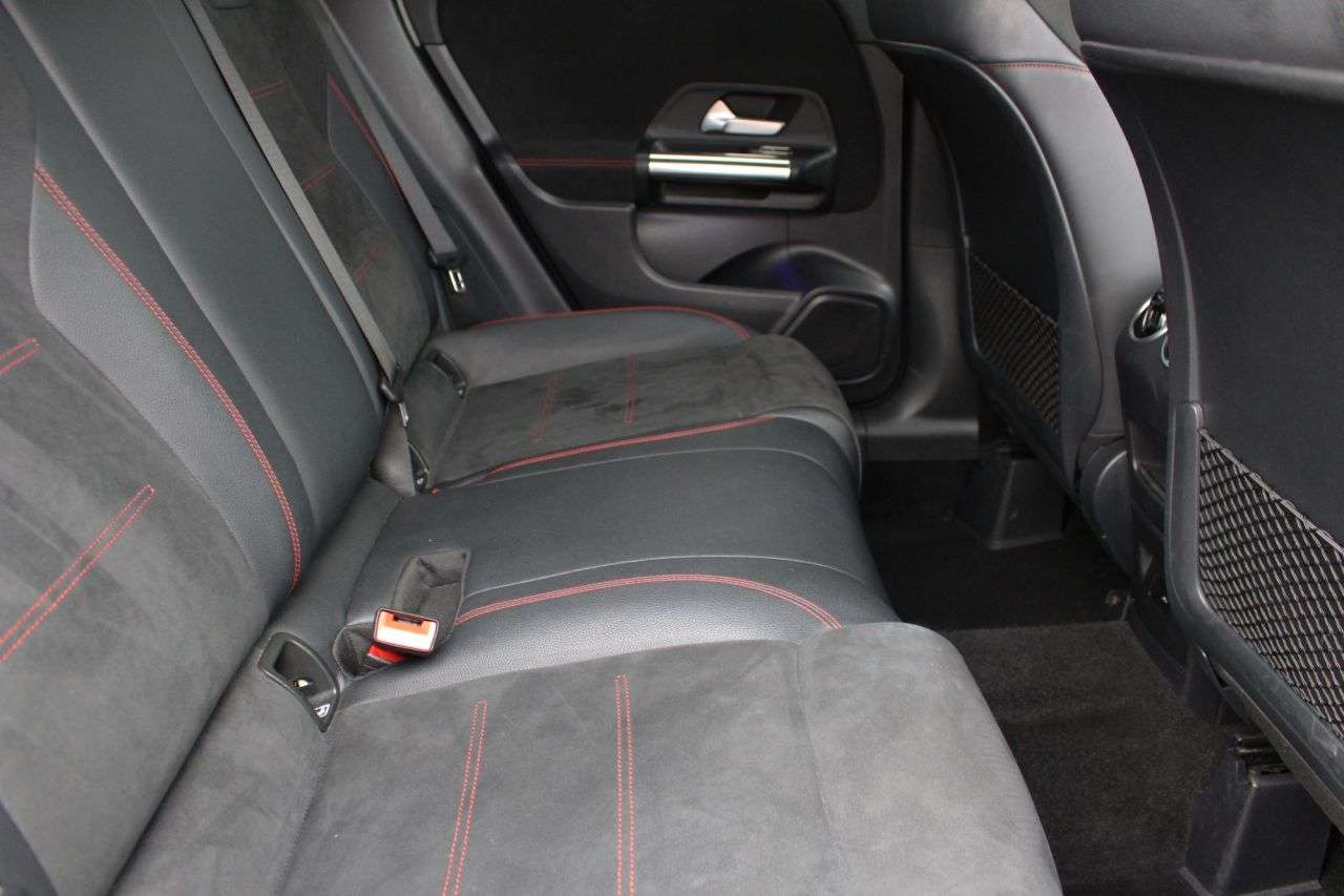 2021 MERCEDES-BENZ GLA 2021 MERCEDES-BENZ GLA