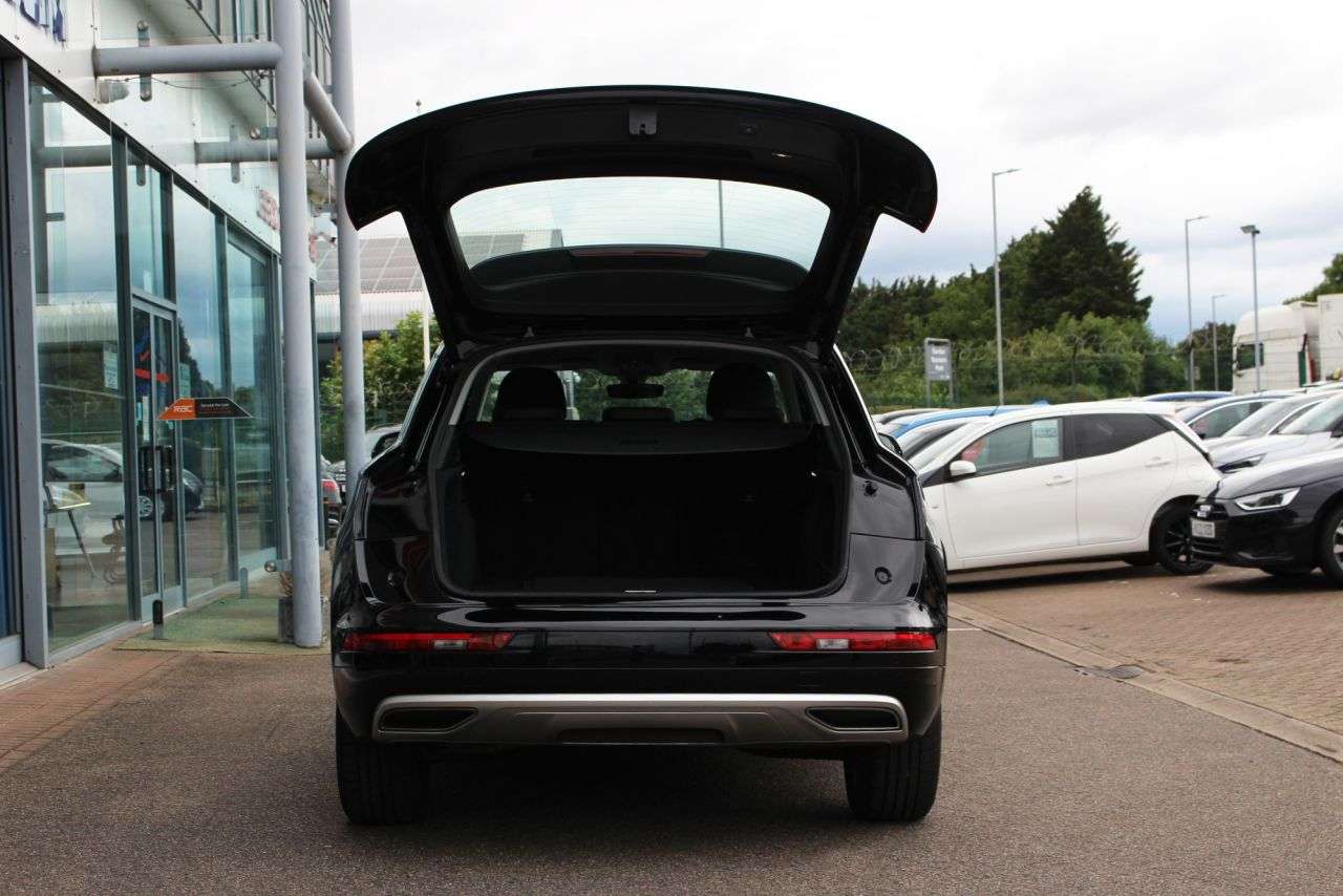 2019 AUDI Q5 2019 AUDI Q5