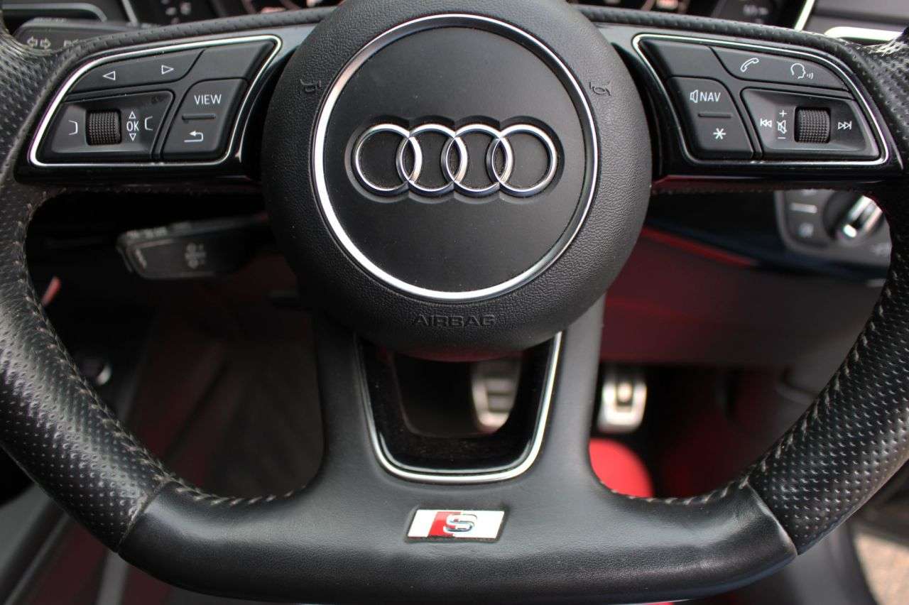 2017 AUDI A4 AVANT 2017 AUDI A4 AVANT