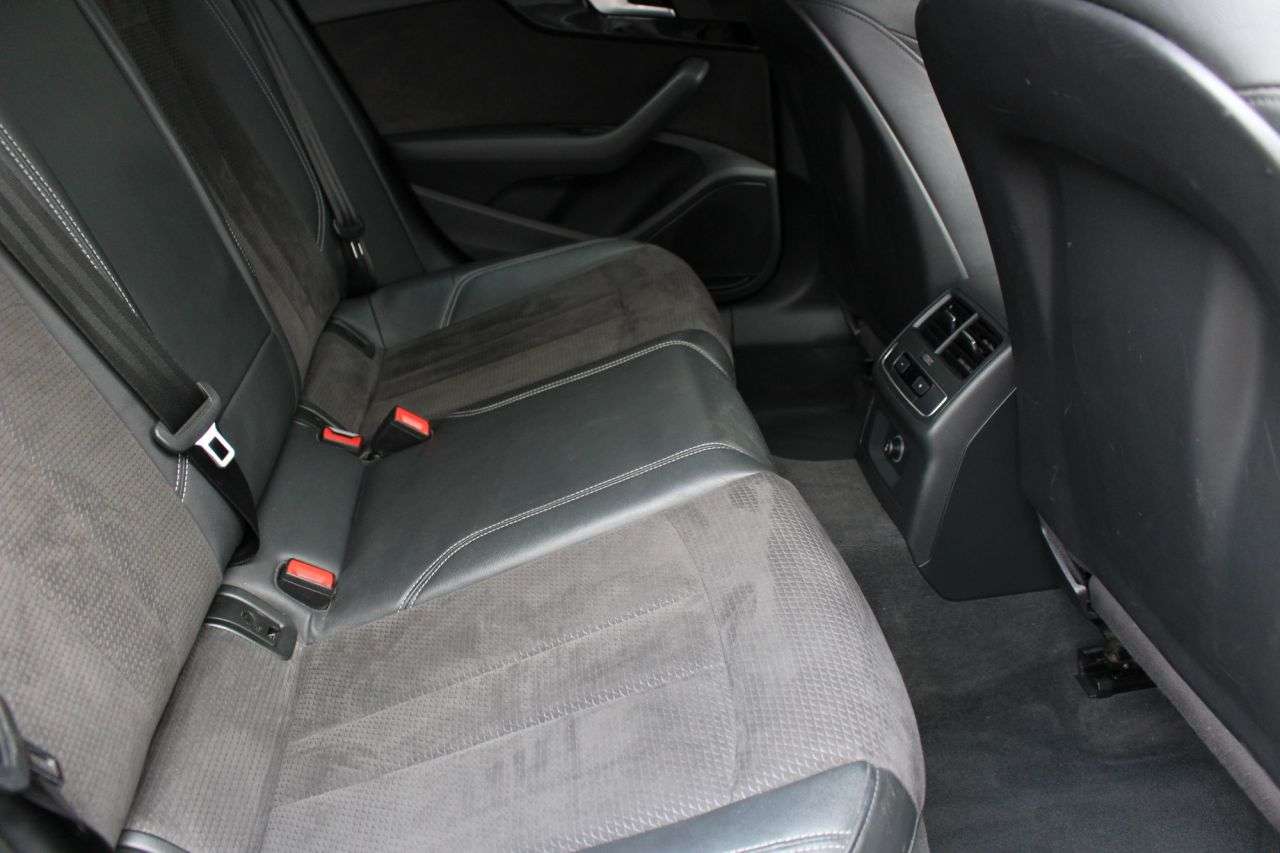 2017 AUDI A4 AVANT 2017 AUDI A4 AVANT